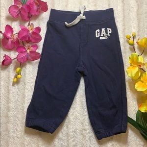 Gap sweatpants